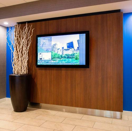 Hotel Courtyard Binghamton