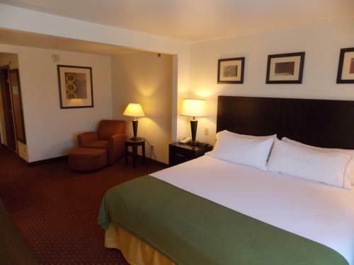 Hotel Holiday Inn Express Syracuse-fairgrounds