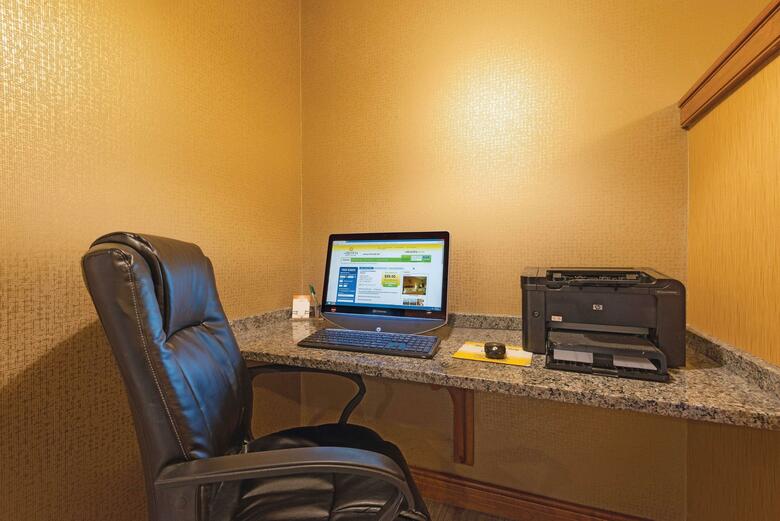 Hotel La Quinta Inn Buffalo Airport