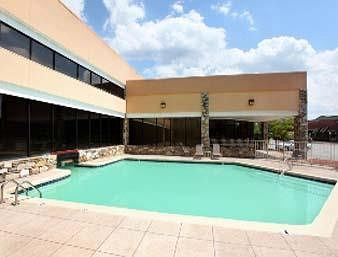 Hotel Ramada - Asheville / Biltmore West