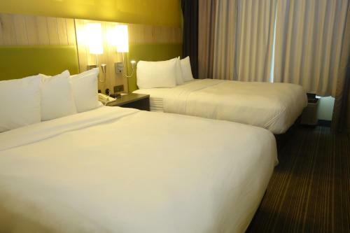 Hotel Country Suites - Burlington