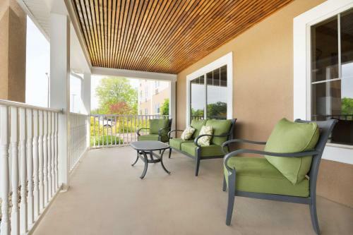 Hotel Country Suites - Burlington