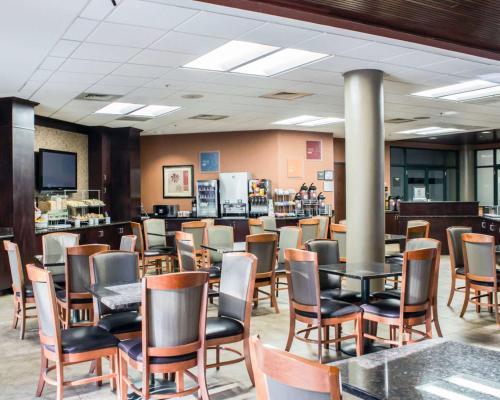 Hotel Comfort Suites Raleigh Durham Airport/rtp