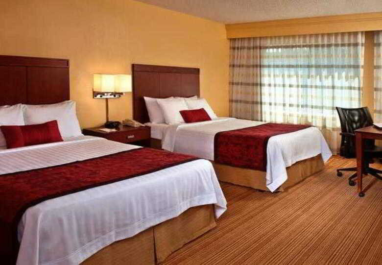 Hotel Courtyard Fayetteville