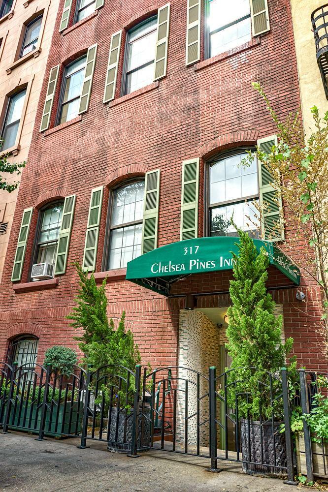 Bed & Breakfast Chelsea Pines Inn