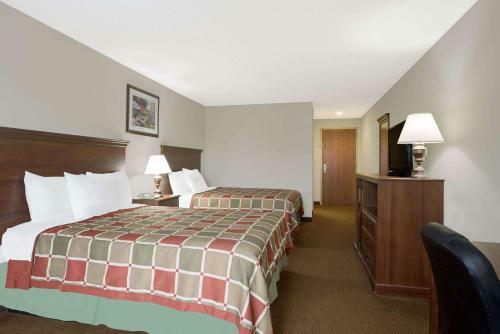 Hotel Days Inn By Wyndham Greensboro Nc