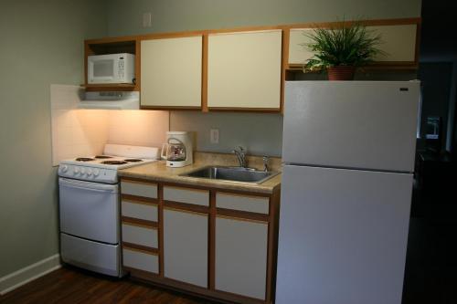 Hotel Affordable Suites Jacksonville