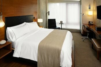 Renaissance New York Midtown Hotel