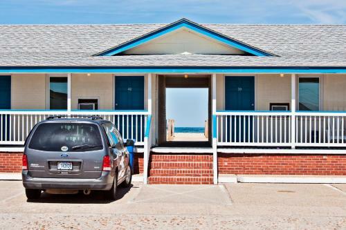 Dolphin Oceanfront Motel - Nags Head