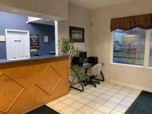 Motel Americas Best Value Inn - Shelby