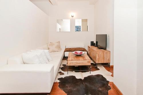 Madison Avenue Luxury Apartments Next To Times Square