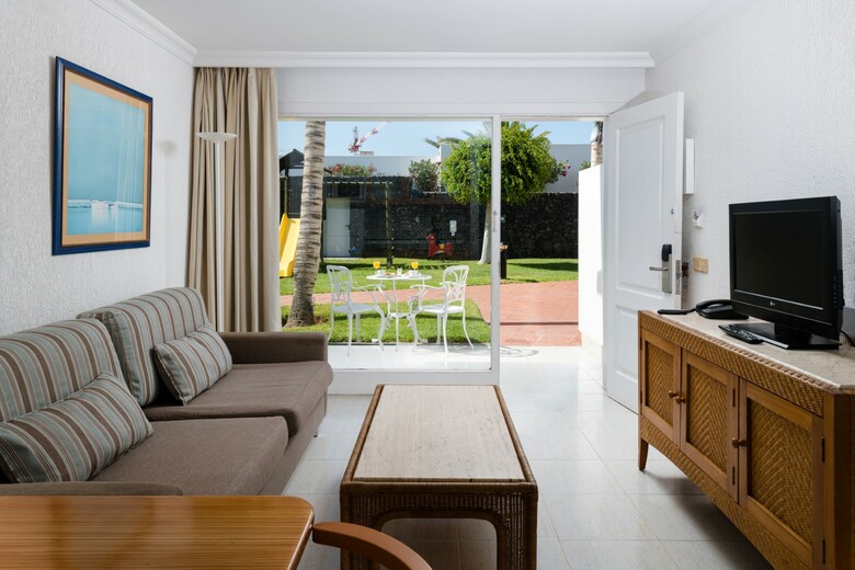 Plus Fariones Apartamentos