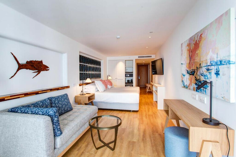 Hotel Fariones
