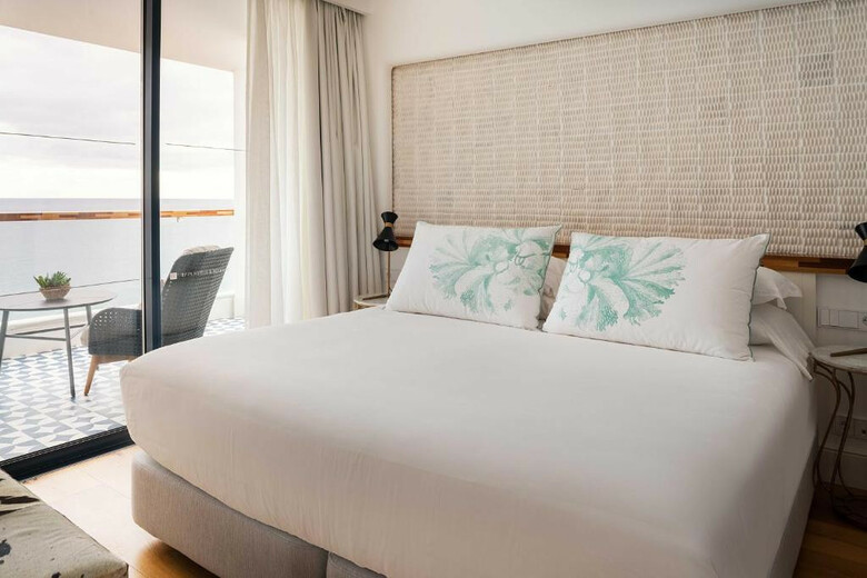 Hotel Fariones