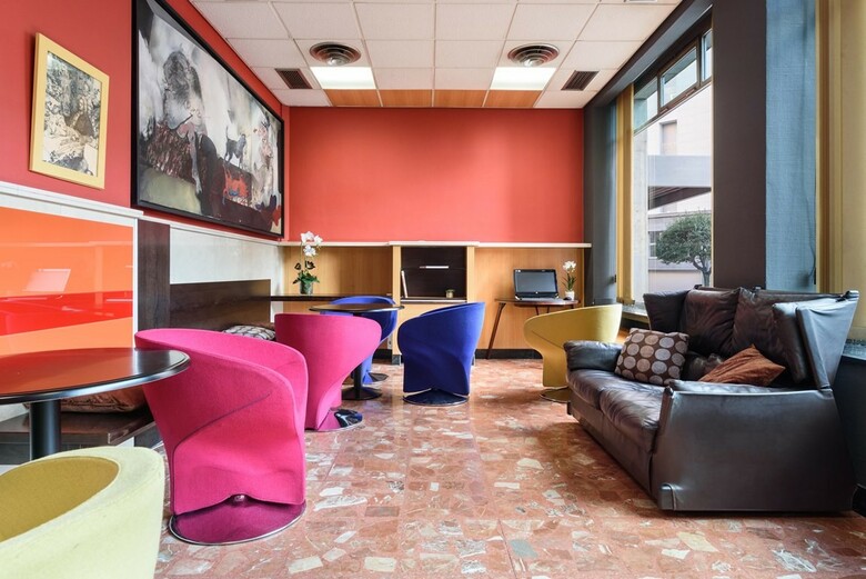 Hotel Crisol Quindos