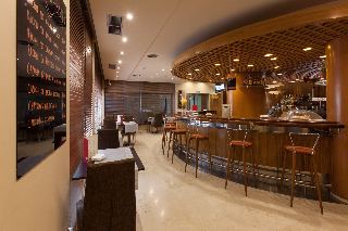 Hotel Silken Luis De Le�n