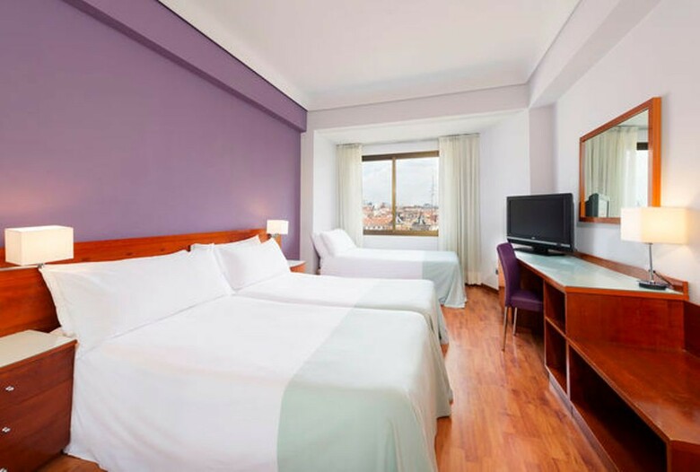 TRYP Madrid Menfis Hotel