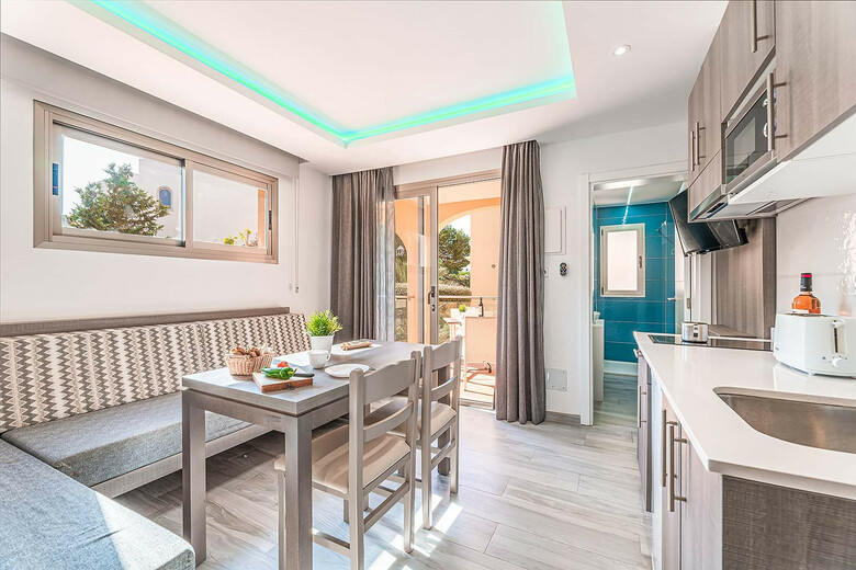 Apartamentos Playa Ferrera