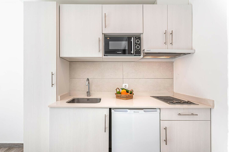 Apartamentos Playa Ferrera
