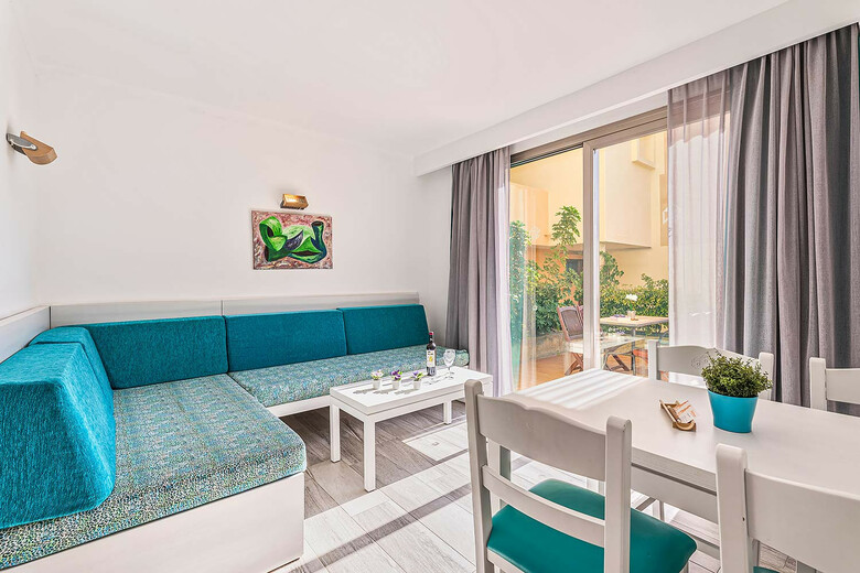 Apartamentos Playa Ferrera