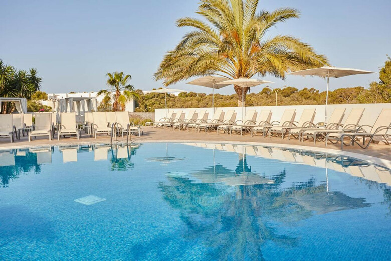 Monsuau Cala D'or Hotel