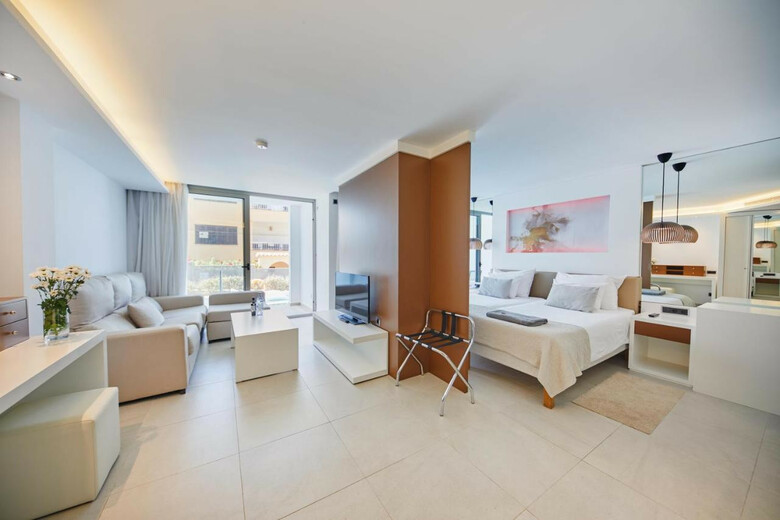 Monsuau Cala D'or Hotel
