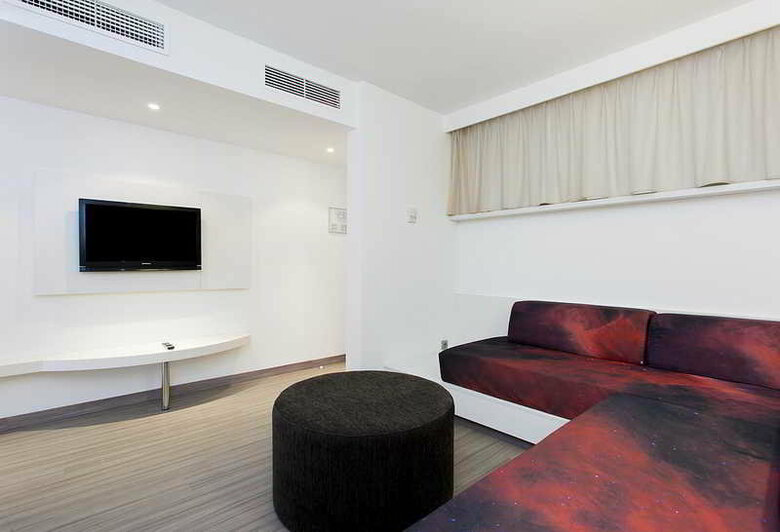 Hotel Insotel Club Cala Mandia