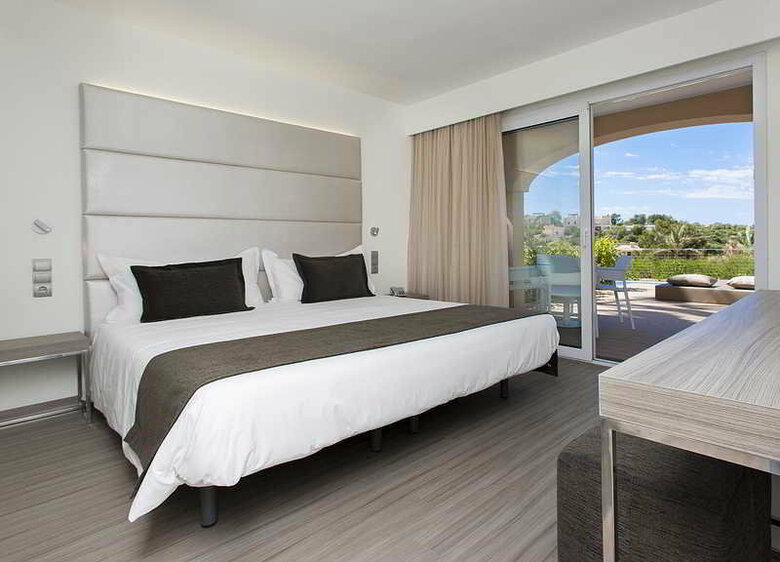 Hotel Insotel Club Cala Mandia