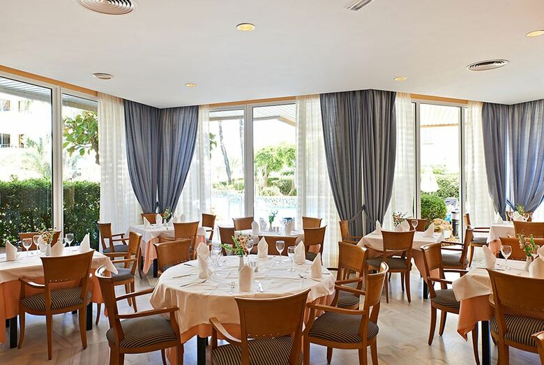 Aparthotel Hipotels Bahia Grande