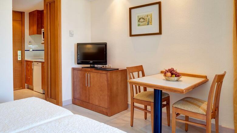 Aparthotel Hipotels Bahia Grande