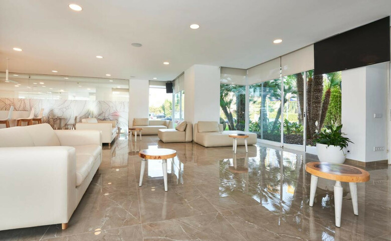 Hotel Globales Cala Bona Suites Globales