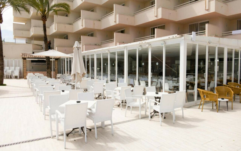 Hotel Globales Cala Bona Suites Globales