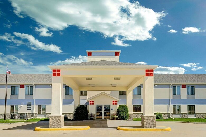 Hotel Baymont Inn & Suites (wahpeton)