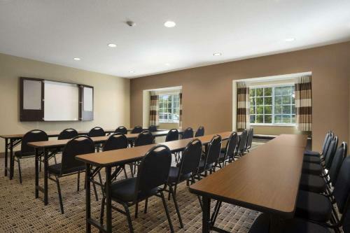 Hotel Microtel Inn And Suites Carrollton