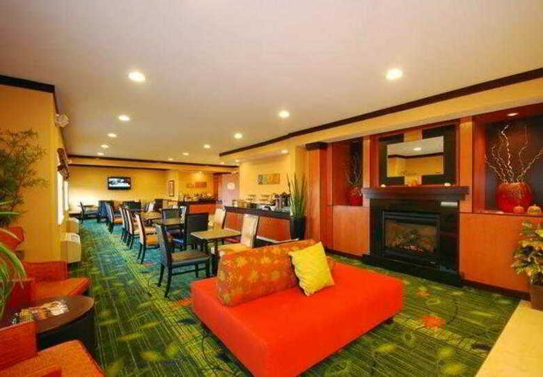 Hotel Fairfield Inn & Suites Canton