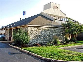 Motel 6 Dayton - Englewood