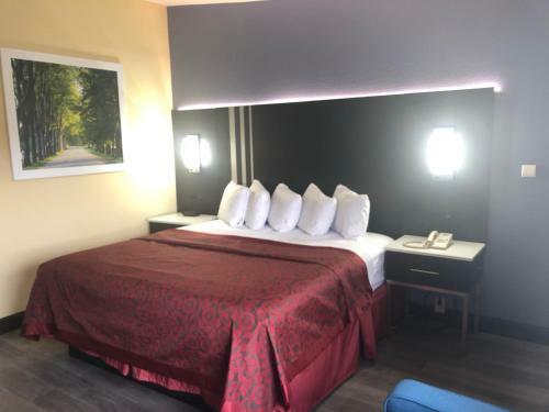 Posada Days Inn Grove City