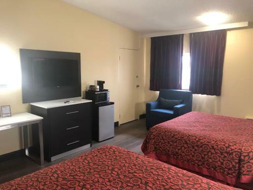Posada Days Inn Grove City