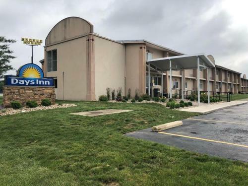 Posada Days Inn Grove City