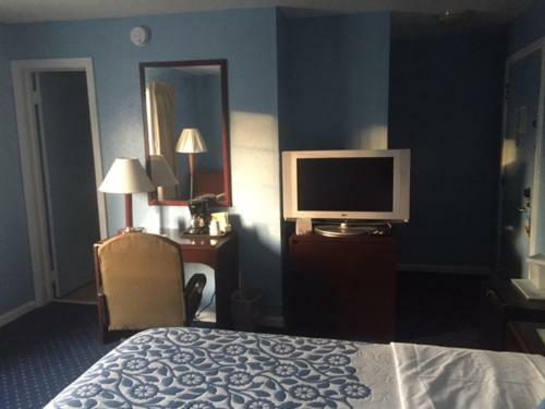 Hotel Days Inn Of Lakewood