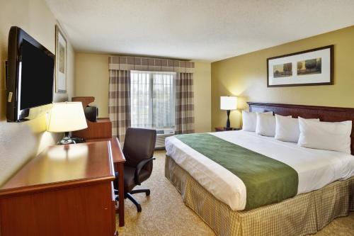 Hotel Country Inn & Suites Marion