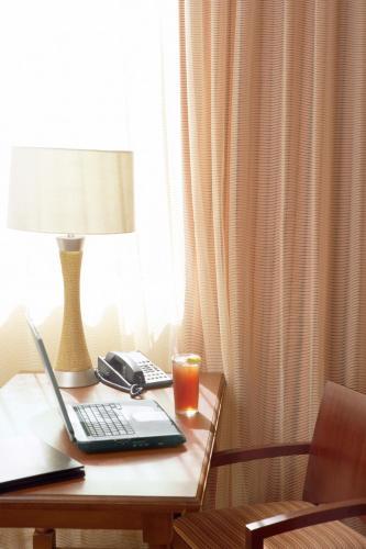 Hotel Country Inn & Suites Marion