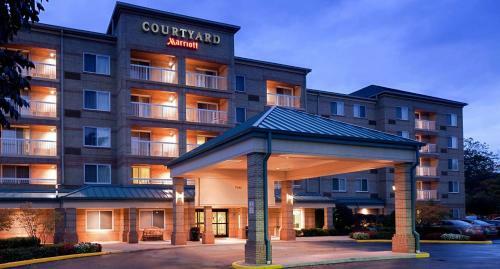Hotel Courtyard Cleveland Airport South