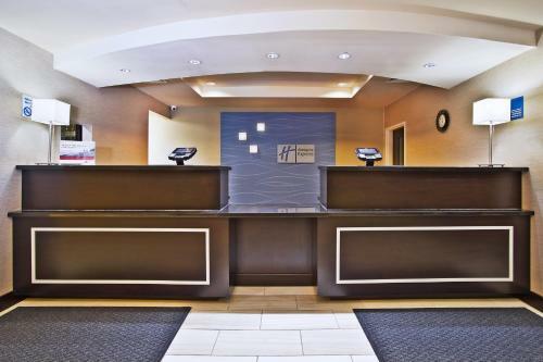 Hotel Holiday Inn Express & Suites Springfield