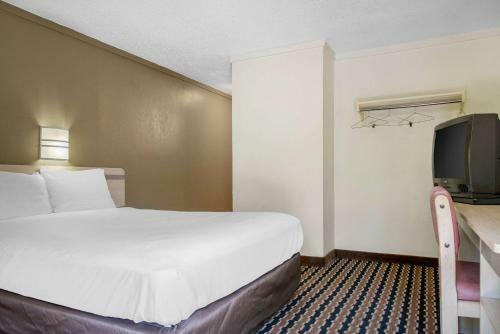 Motel 6 Cincinnati North