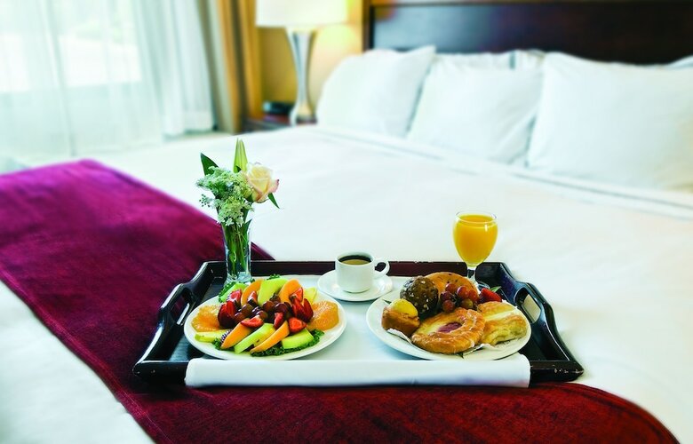 Radisson Hotel At The University Of Toledo