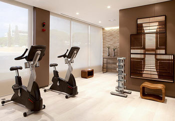 AC Hotel By Marriott Cincinnati North/west Chester