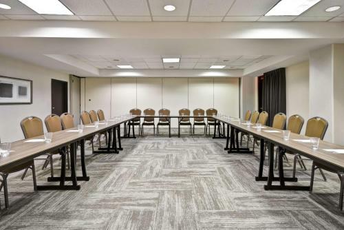 Hotel Hyatt Place Columbus Worthington