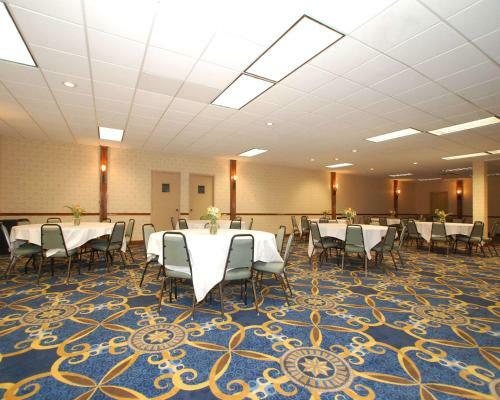 Clarion Hotel Broken Arrow