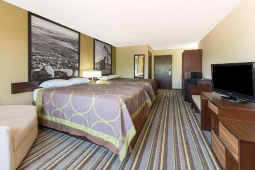 Hotel Super 8 By Wyndham Perry